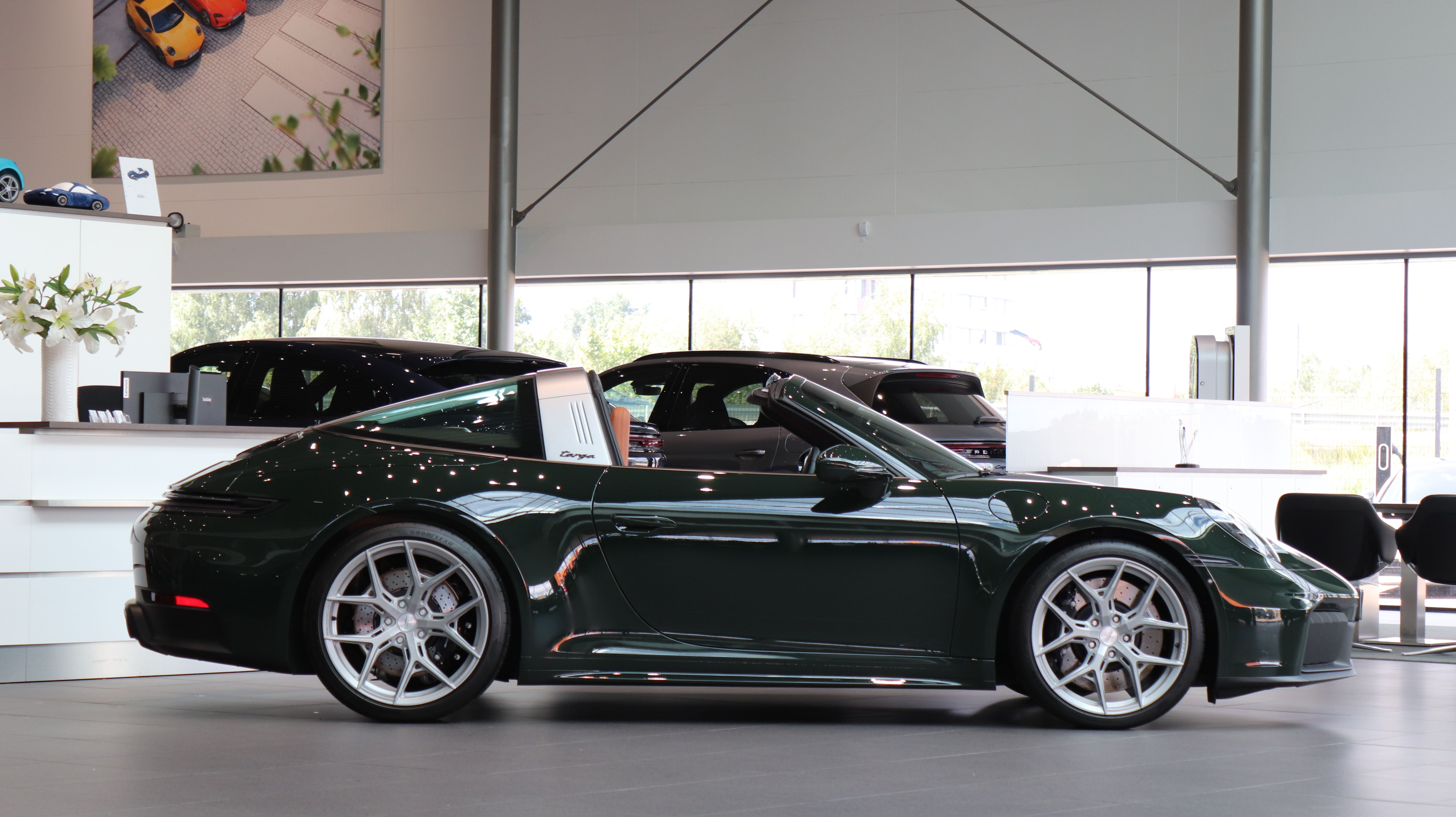Porsche 911 Targa 4 GTS PDK, 541hp, 2026