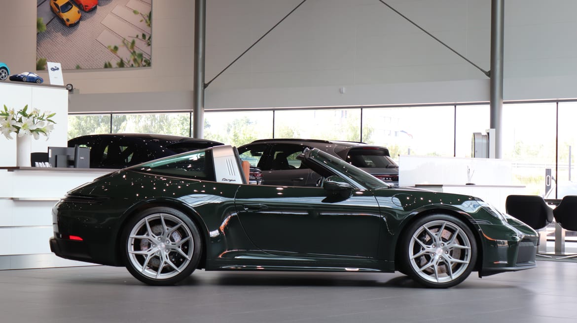 Porsche 911 Targa 4 GTS PDK, 541hp, 2026