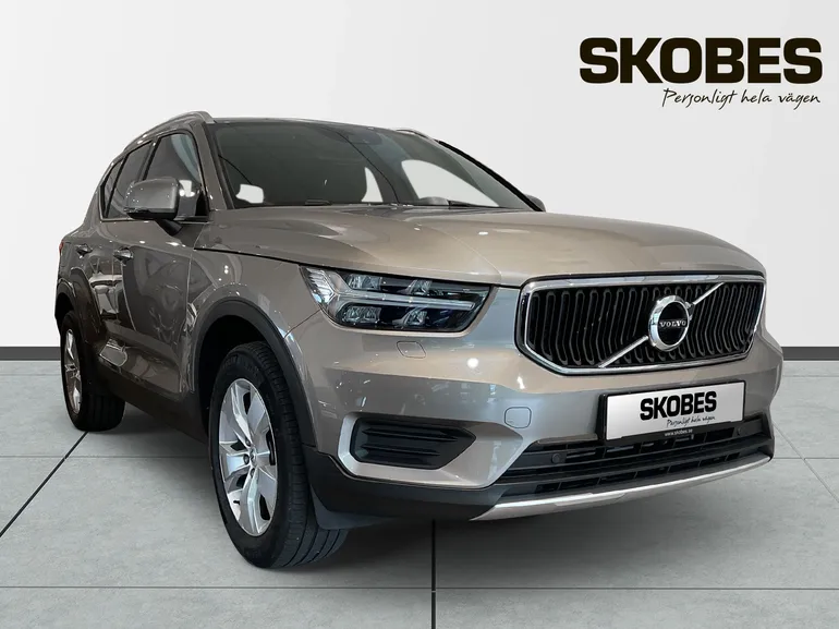 Volvo XC40 T2 FWD Momentum
