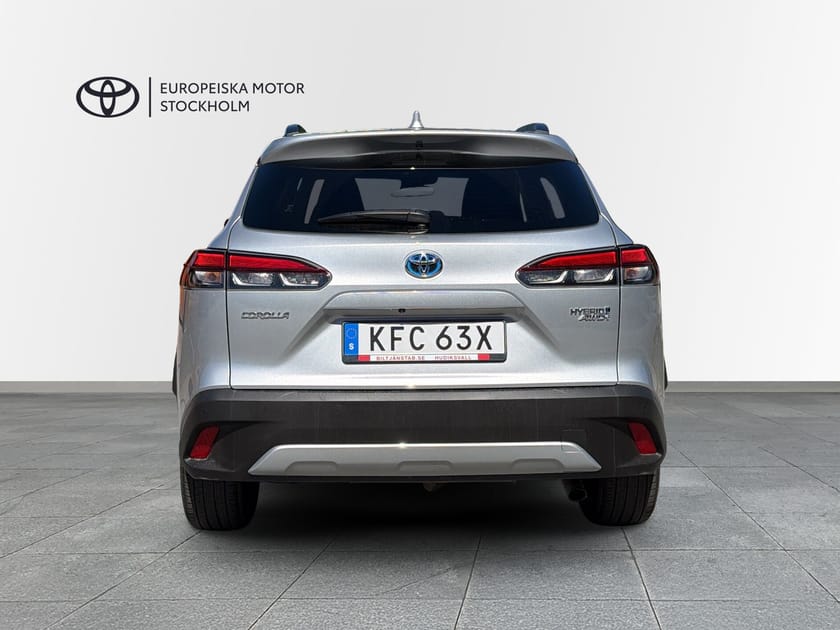 Bild 5 av Toyota Corolla Cross Hybrid AWD-i 2.0 STYLE PLUSPAKET CARPLAY