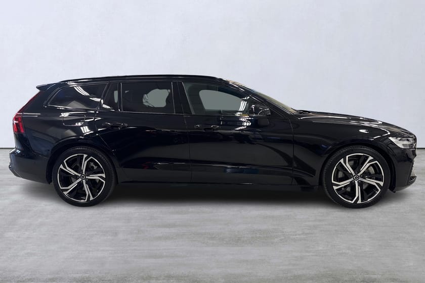 Bild 3 av Volvo V60 T6 Plus Dark Edition