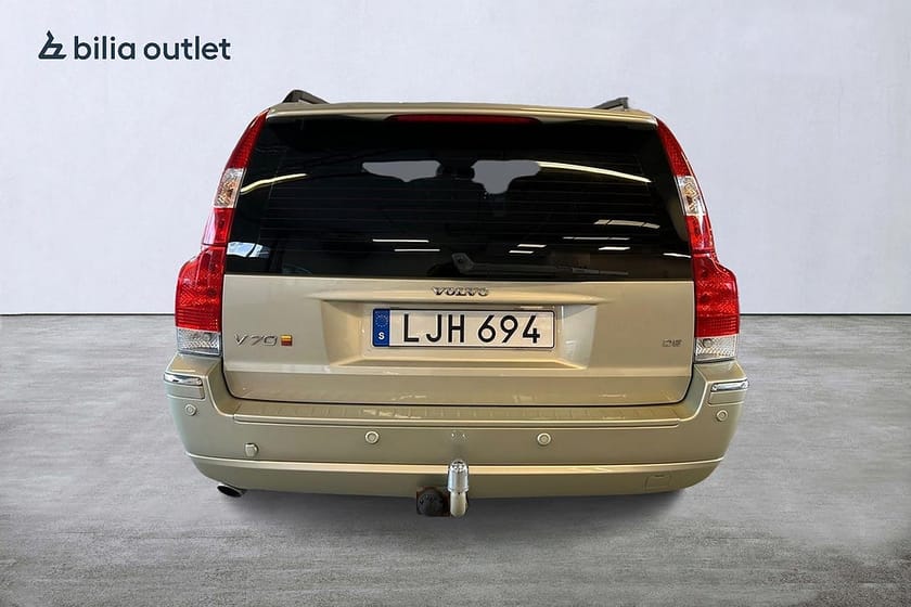 Bild 3 av Volvo V70 D5 Summum Skinn Dragkrok Värmare Extraljus El stol