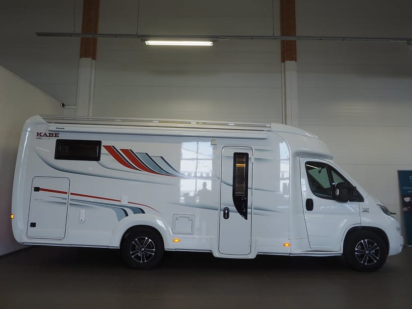 Bild 3 av Kabe Campervan Fiat TMC Classic 740 LGB Långbädd I Solcell I Backkamera I 4250kg