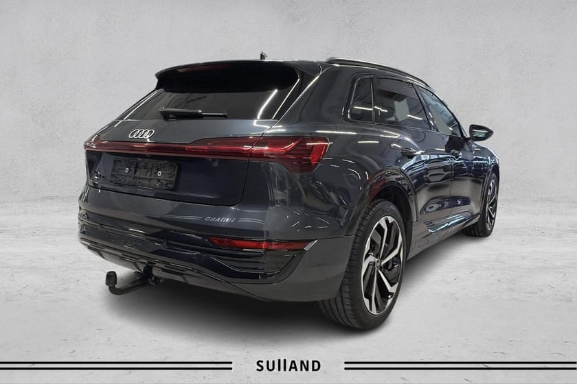 Bilde 5 av Audi Q8 50 e-tron quattro advanced plus