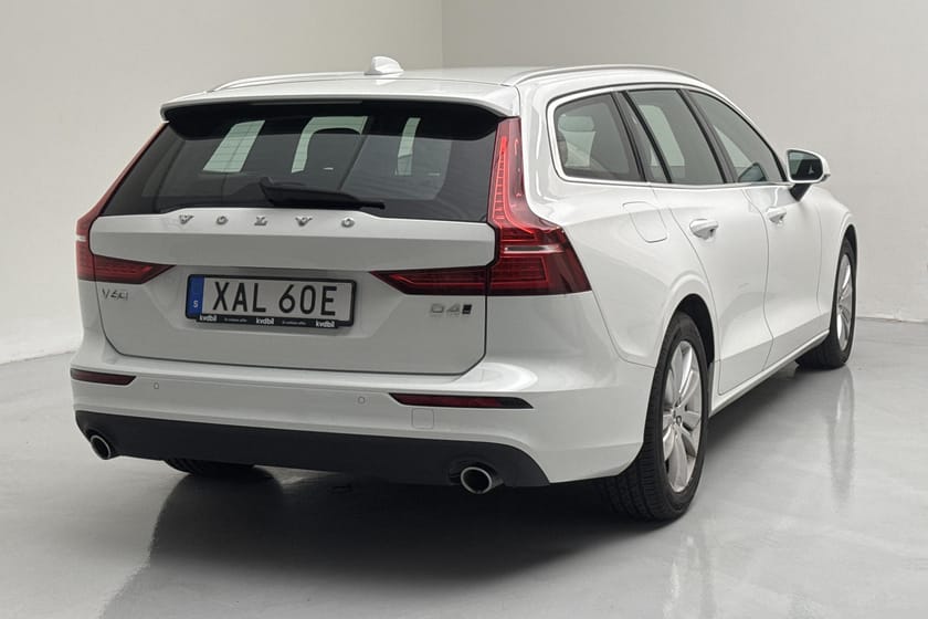 Bild 3 av Volvo V60 D4 AWD (190hk) Momentum Advanced