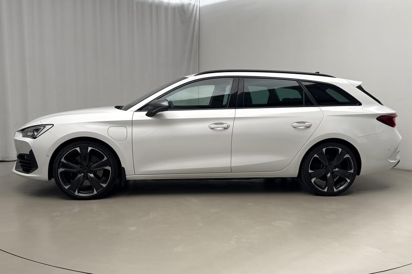 Bild 2 av CUPRA Leon Sportstourer e-Hybrid VZ 1.4 (245hk)
