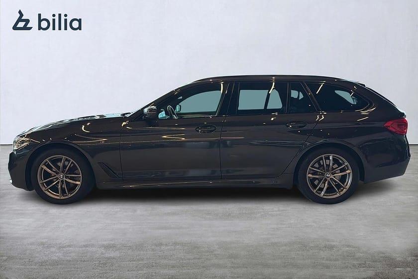 Bild 5 av BMW 520d xDrive Touring M Sport | Pano | Värmare | H&K | HUD