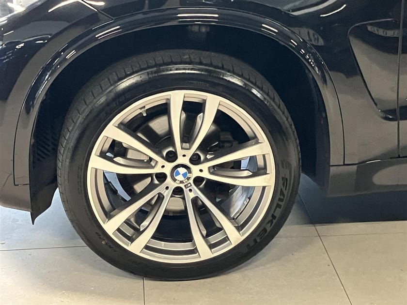 Bild 4 av BMW X5 xDrive30d xDrive 30d M Sport Drag Värmare H K Panorama Komfortstolar Adaptiv Farthållare Soft Close Kamera Navi