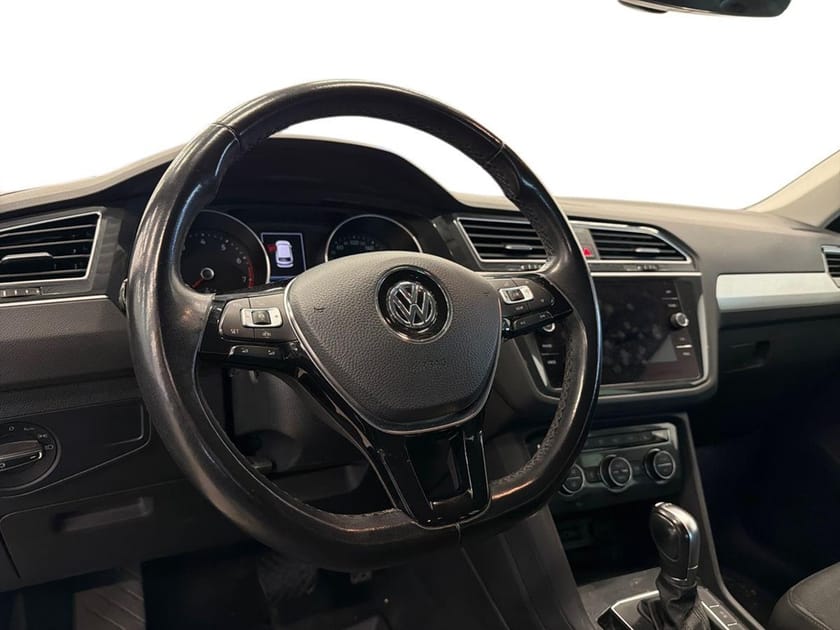 Bild 3 av Volkswagen Tiguan COMFORTLINE 4MOTION 2.0 L TSI GP