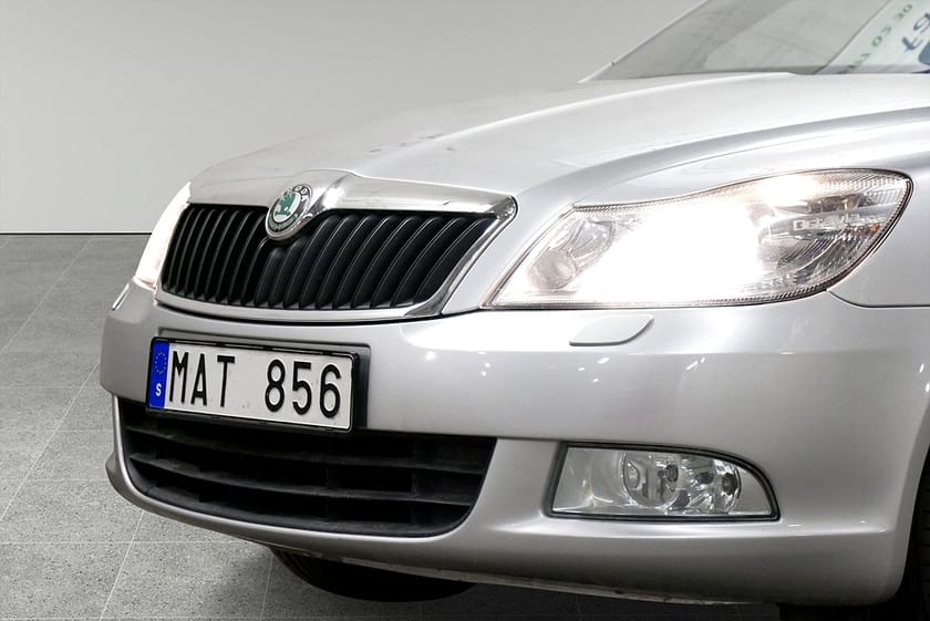 Bild 3 av Škoda Octavia Kombi Skoda 1.4 TSI | 598 kr/mån | Elegance | Drag | Nybesikt