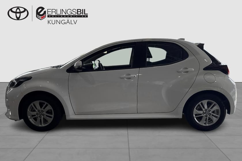 Bild 4 av Toyota Yaris Hybrid 115 1.5 Active Komfortpaket