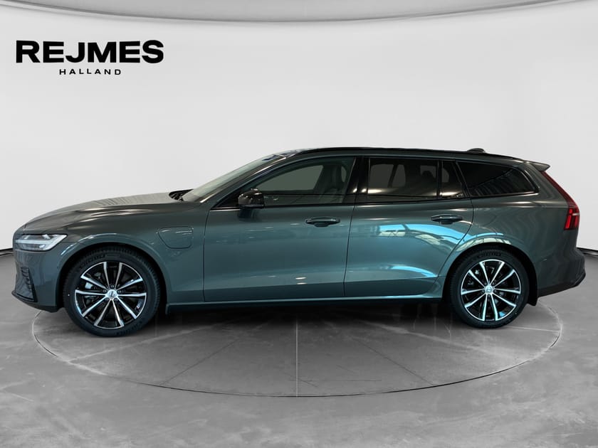 Bild 5 av Volvo V60 T6 Plus Dark Nordic Edition | Drag | 360° | H&K |