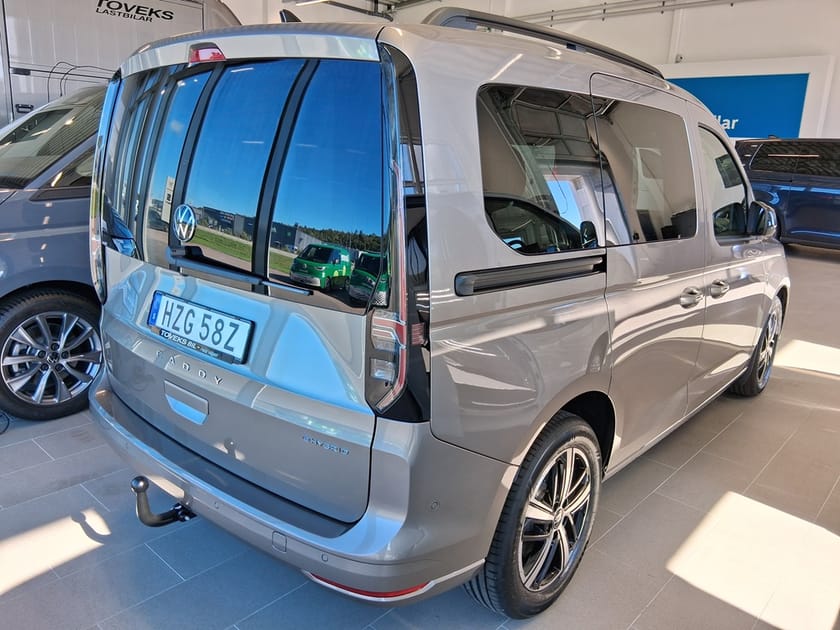 Bild 4 av Volkswagen Caddy eHybrid LIFE  HJULBAS: 2755 MM KHP  MOTOR: 1,5 L EHY