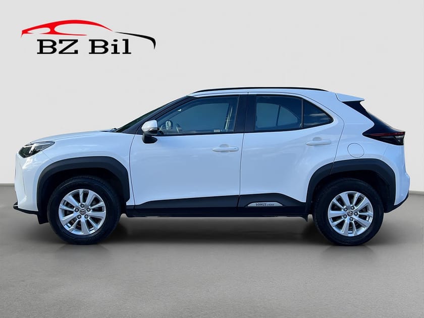 Bild 2 av Toyota Yaris Cross Hybrid AWD-i AWD Active B-Kamera MOMS M&K Värmare