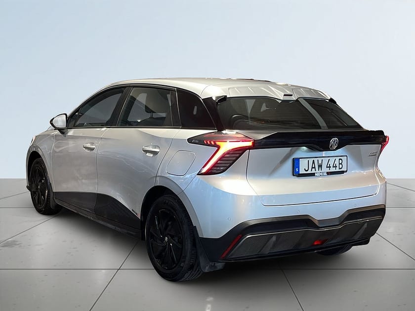 Bild 5 av MG 4 Electric Standard Range 51 kWh P-Värm/S&V-Hjul/Rattvärm