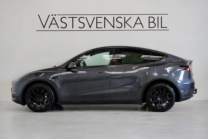 Bild 2 av Tesla Model Y Long Range AWD Drag/20"/V-hjul/3,45% Ränta
