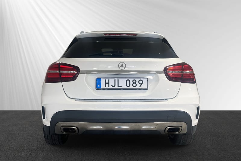 Mercedes-Benz GLA 200 d