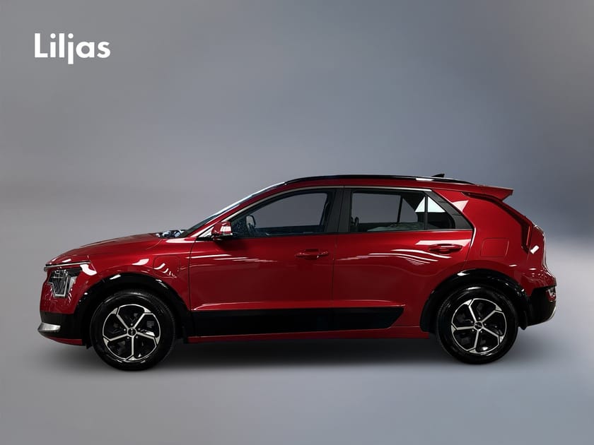 Bild 2 av Kia Niro Plug-In-Hybrid Action//Kamera//Drag//V-hjul//