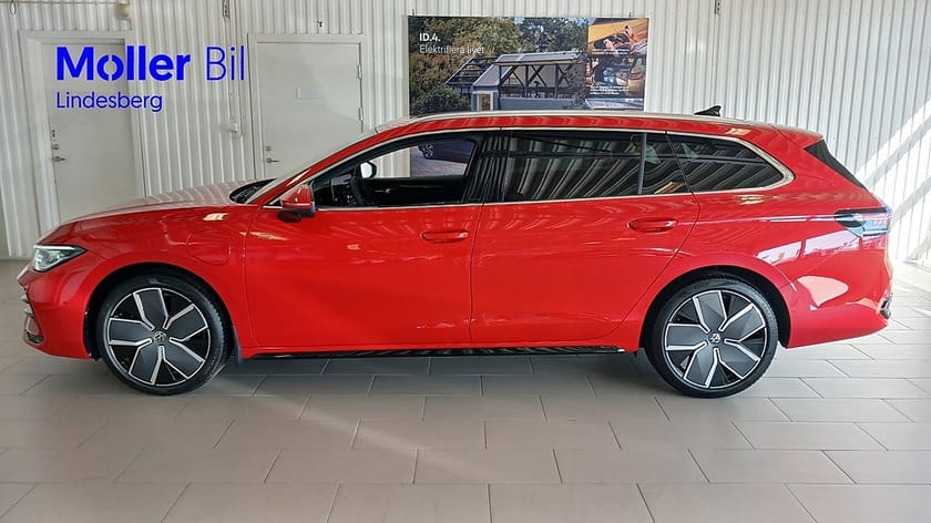 Bild 5 av Volkswagen Passat Variant eHybrid SC R-LINE, 272HK, DSG6, AREA VIEW, DRAG