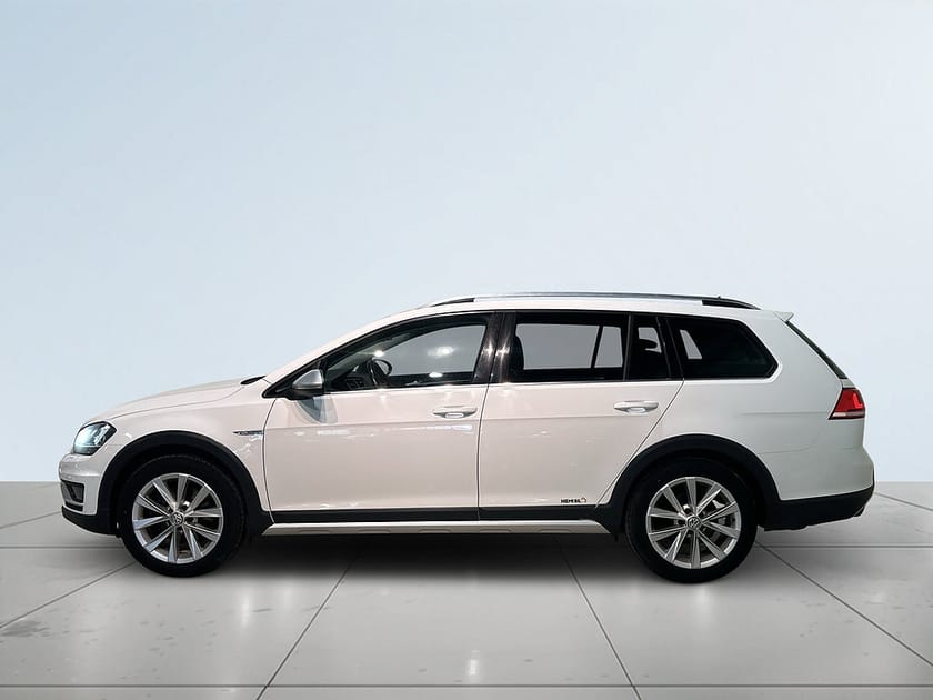 Bild 4 av Volkswagen Golf Alltrack 2.0 TDI 4Motion Drag Psens Dvärm Kamera SoV