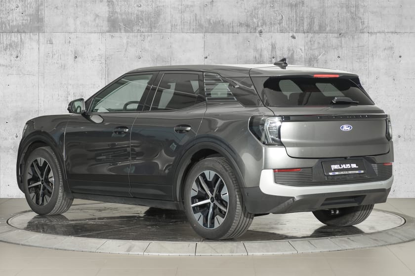 Bilde 5 av Ford Explorer EV Extended Range RWD Select