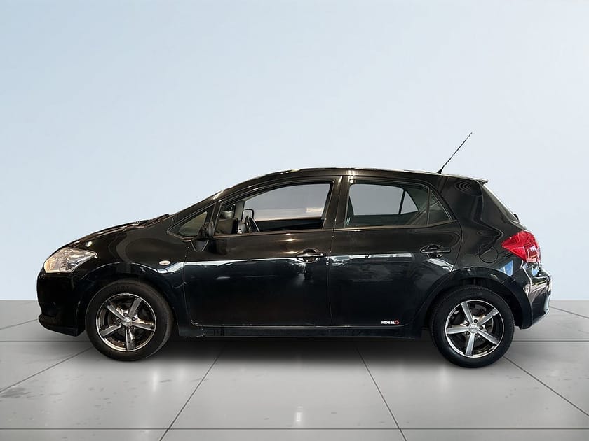 Bild 4 av Toyota Auris 5-dörrar 1.6  MoK/Norrbottenbil/Isofix/Fhållare