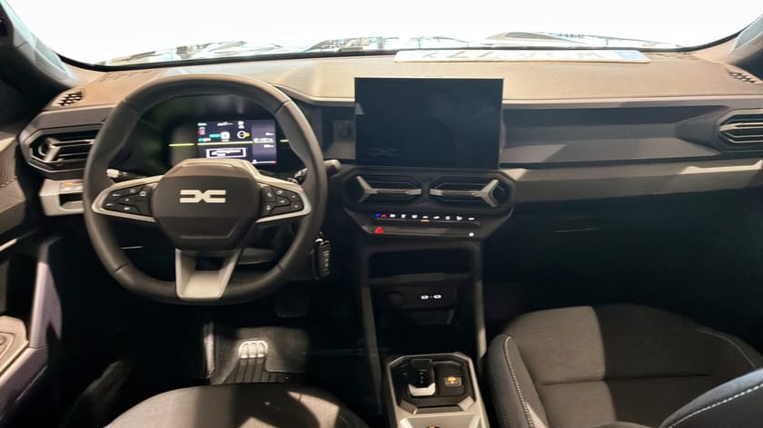 Bild 4 av Dacia Duster EXPRESSION HYBRID 150 4X4