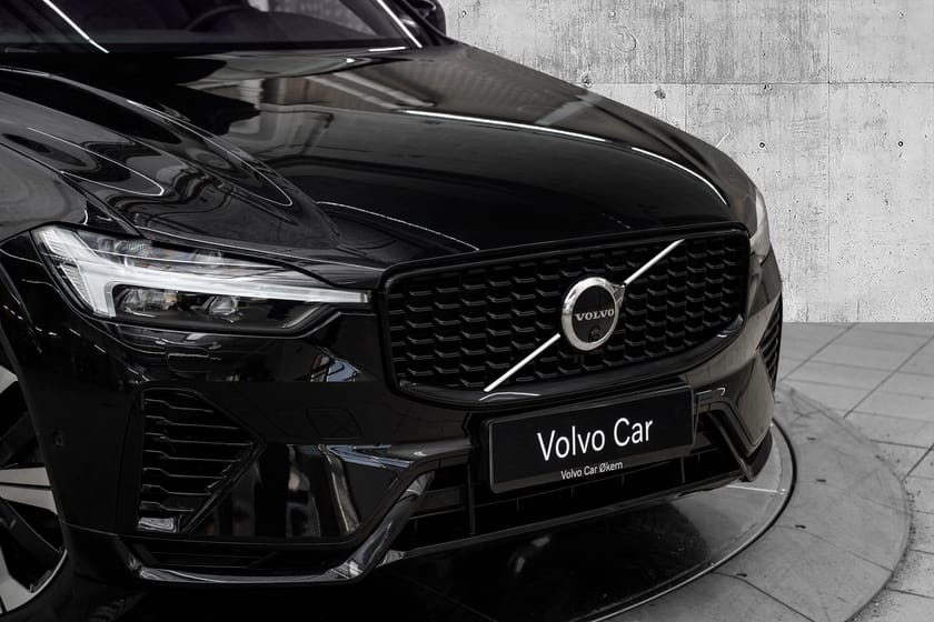 Bilde 3 av Volvo XC60 T8 Plus Dark Godt Utstyrt! Takboks AktivLED H/K