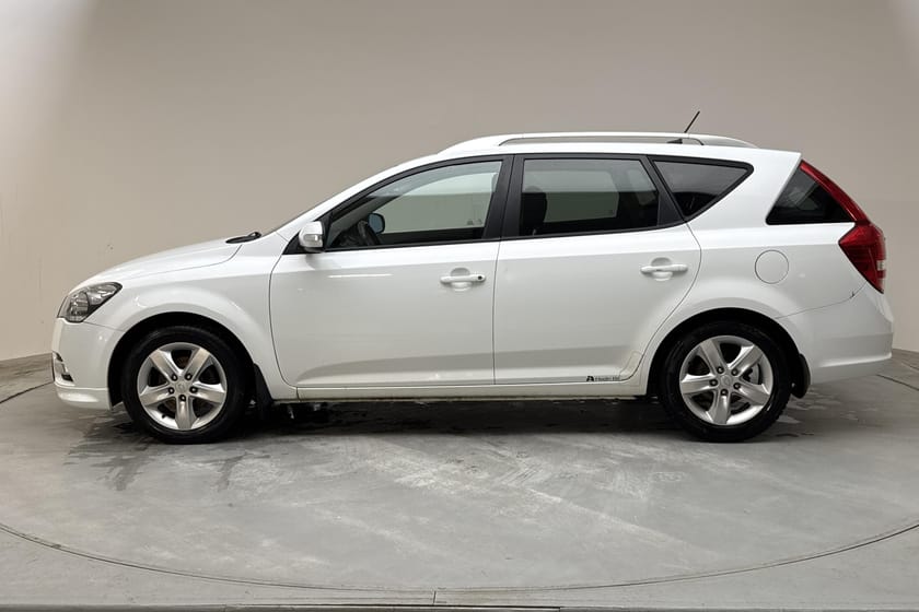 Bild 2 av Kia cee'd_sw Cee'd 1.6 CRDi SW (128hk)