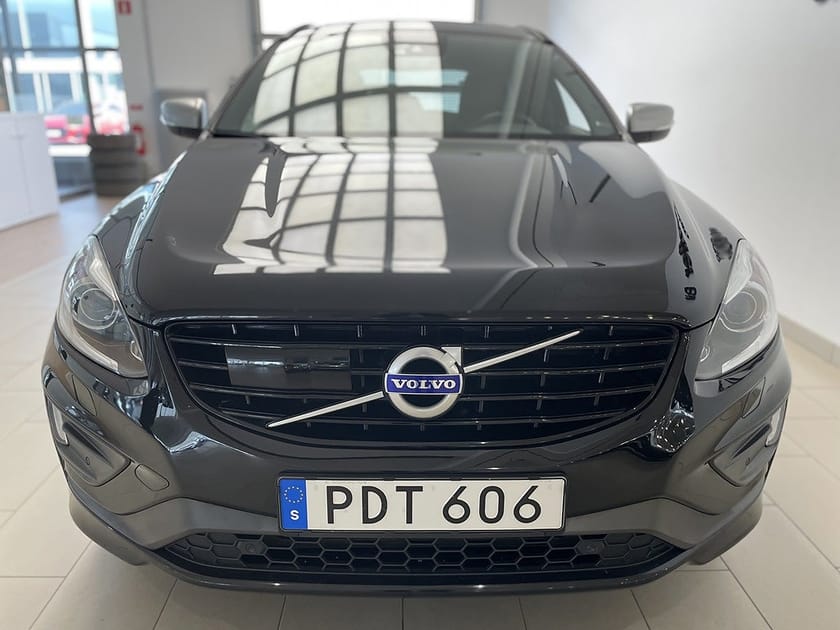 Bild 2 av Volvo XC60 D4 AWD 190Hk R-Design Drag