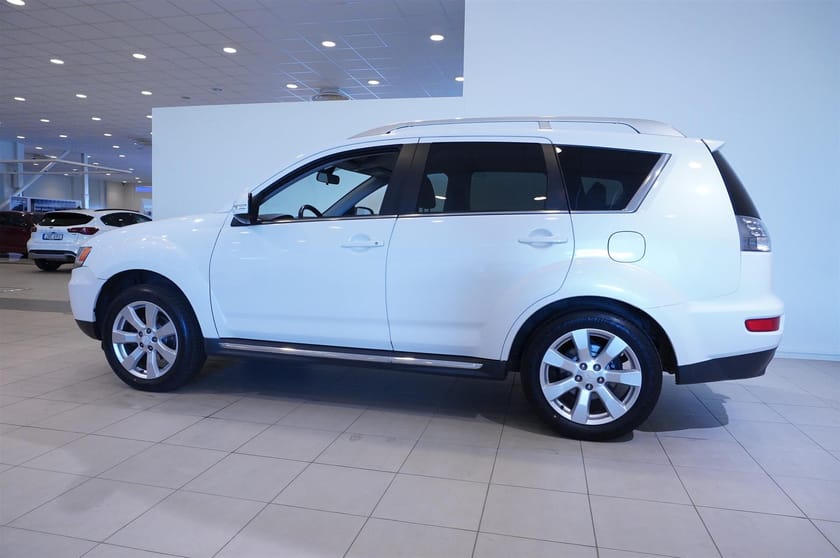 Bild 4 av Mitsubishi Outlander 2.4 Flexifuel Cvt, 170hk, Comfort, Dragkrok