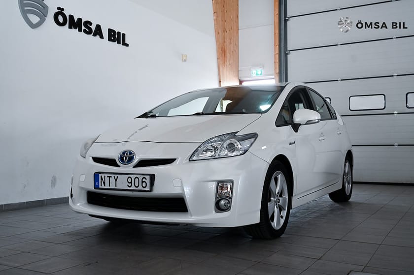 Bild 2 av Toyota Prius Hybrid CVT Business Xenon 136hk