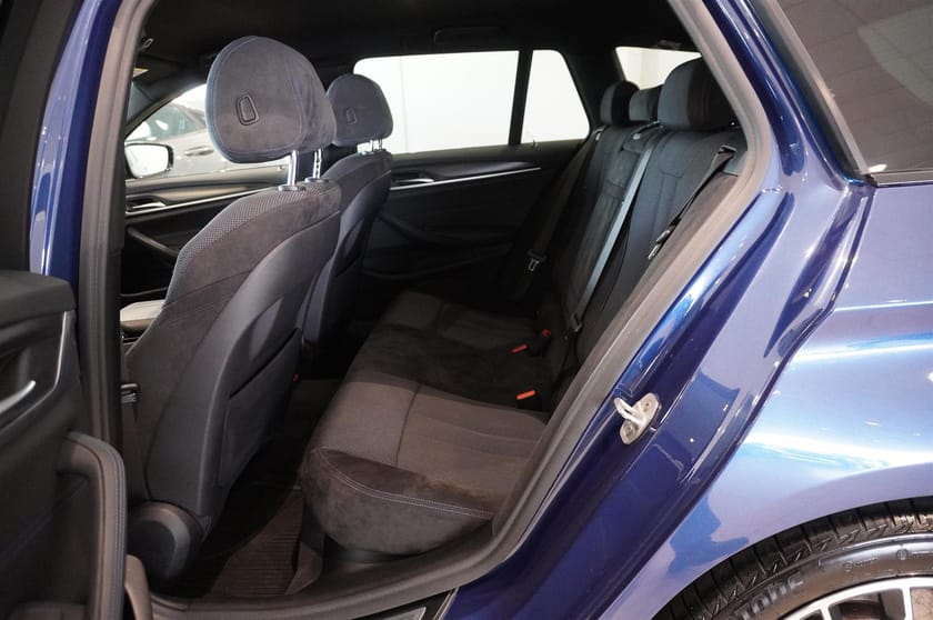 Bild 5 av BMW 520d xDrive Touring M-Sport Drag Navi HiFi Värmare