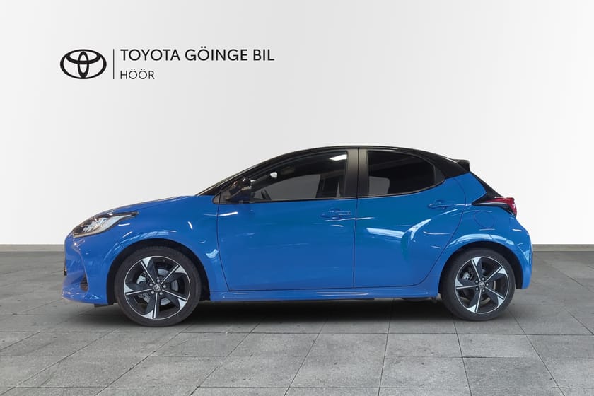 Bild 4 av Toyota Yaris Hybrid 130 1,5 130hk Premiere Edition bi-tone