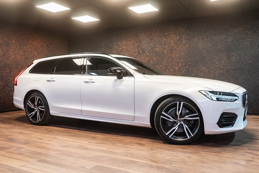 Bild 2 av Volvo V90 T8 AWD R-Design | H/K | Pano | Luft | HuD | 2128 kr/mån