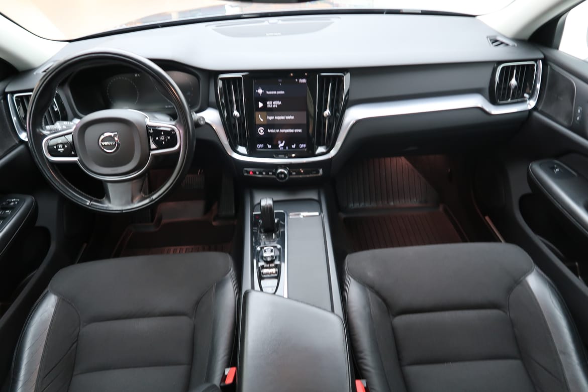 Volvo V60 2021 - miniatyr 7