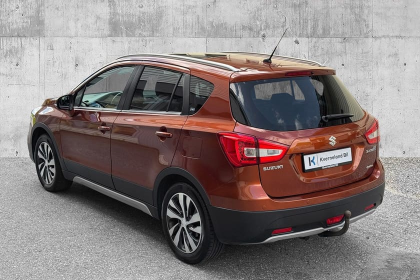 Bilde 2 av Suzuki SX4 S-Cross 140HK/4X4/SKINN/PANORAMA/AUTOMAT/KROK