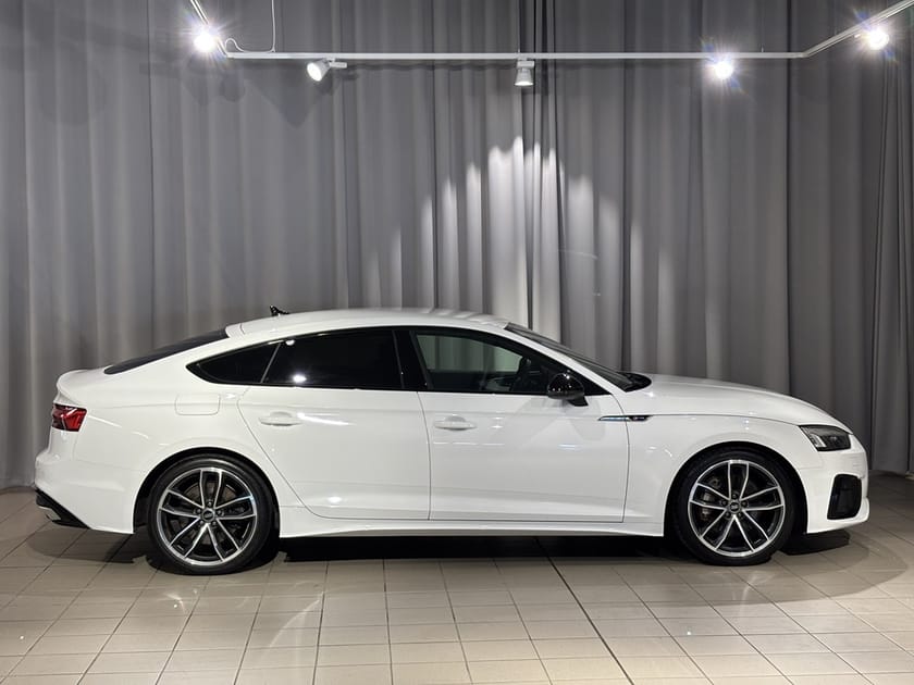 Bild 4 av Audi A5 Sportback 45 TFSI quattro S LINE 265 HK S