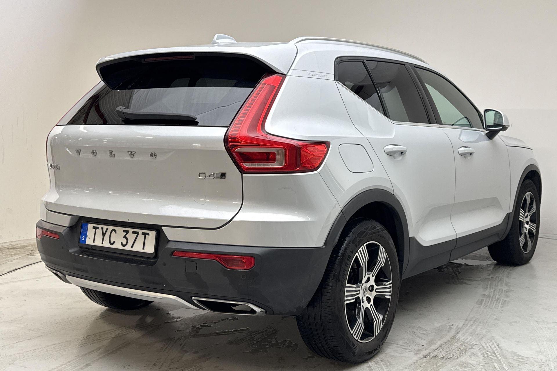 Volvo XC40 D4 AWD 2020, kuva 3/10