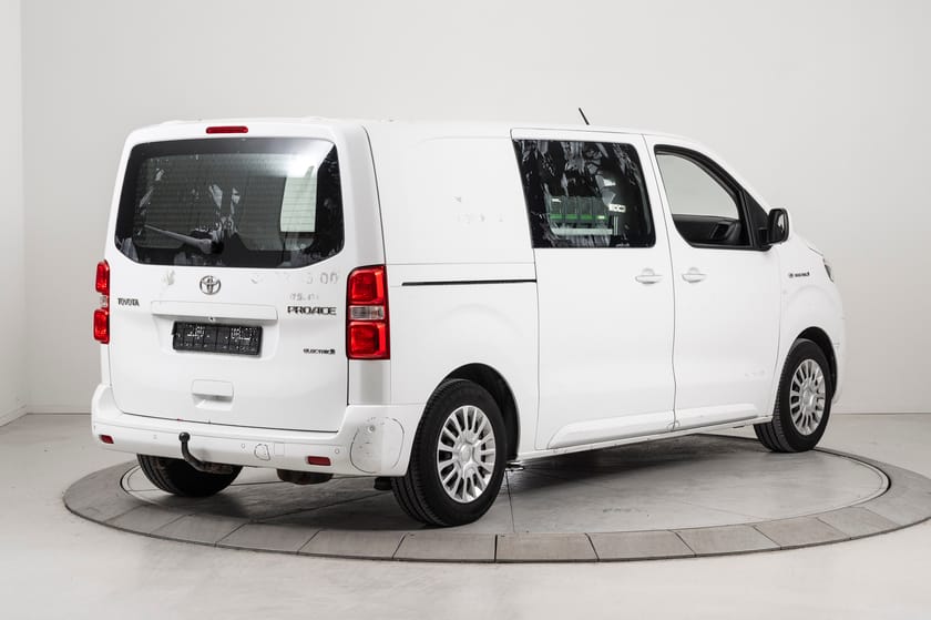 Bilde 3 av Toyota Proace Electric 75kWt Comfort L1H1 Auksjon! Les tekst!