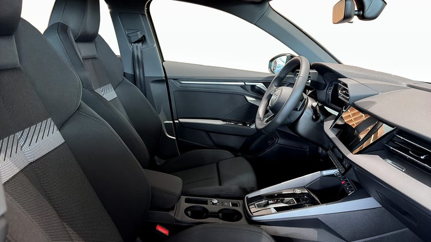 Bild 3 av Audi A3 Sportback 45 TFSI e S-line 272 HK S-tronic