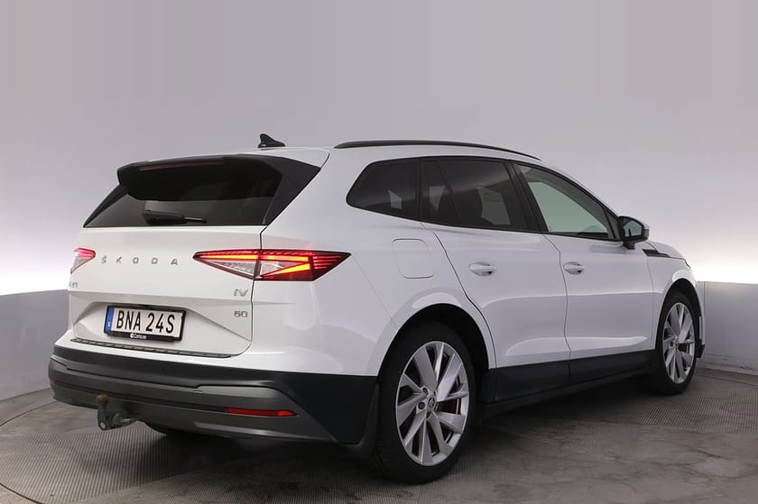 Bild 5 av Škoda Enyaq iV 60 Skoda Pano Elstol Kamera BSM Matrix Drag