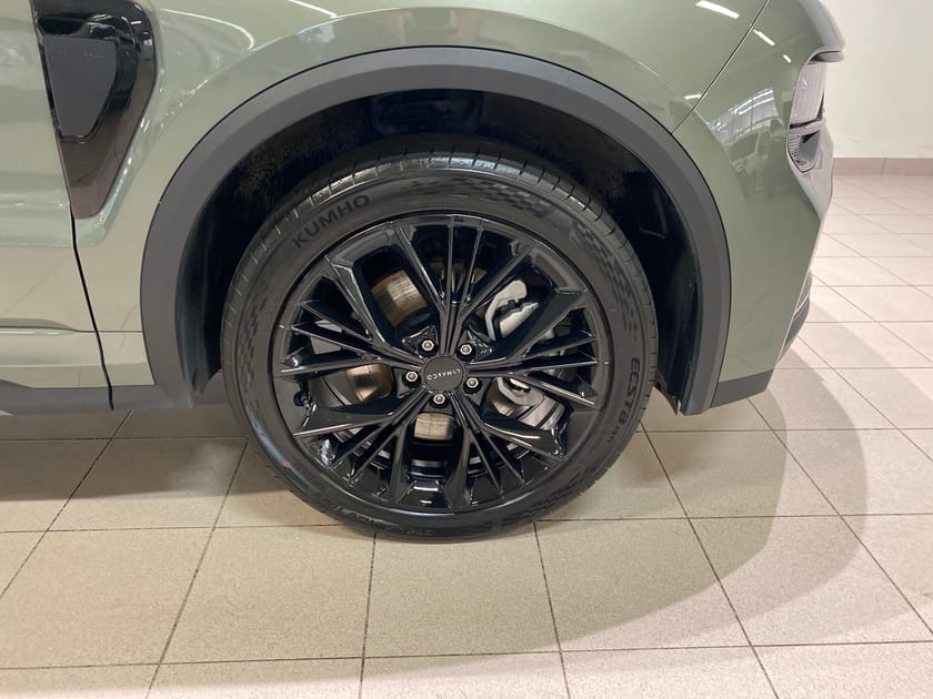 Bild 3 av Lynk & Co 01 PHEV More