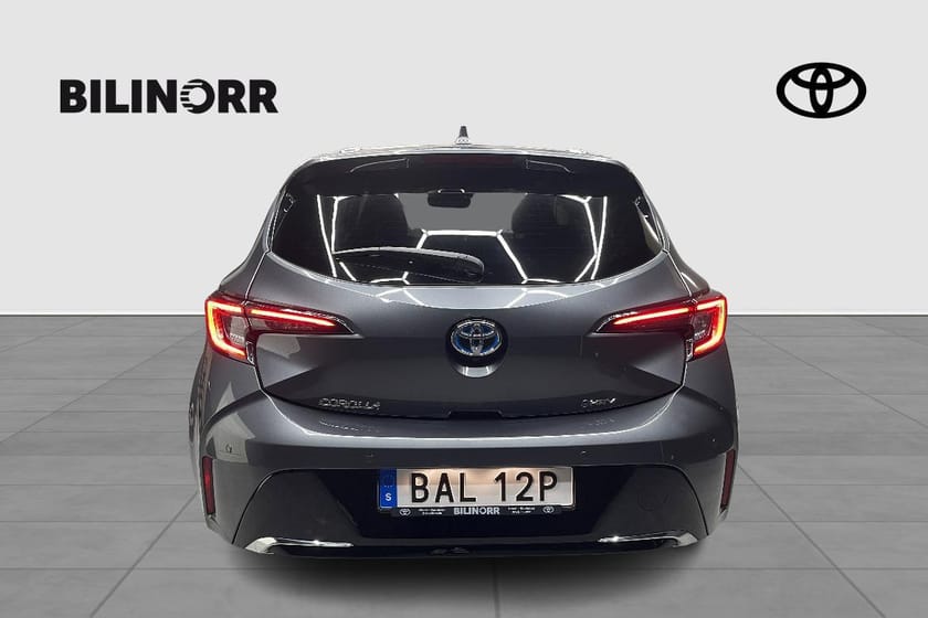 Bild 3 av Toyota Corolla Hybrid 1,8 5D STYLE V-HJUL