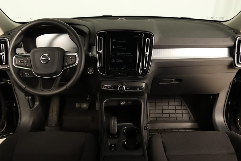 Bild 2 av Volvo XC40 D3 AWD Momentum Edition