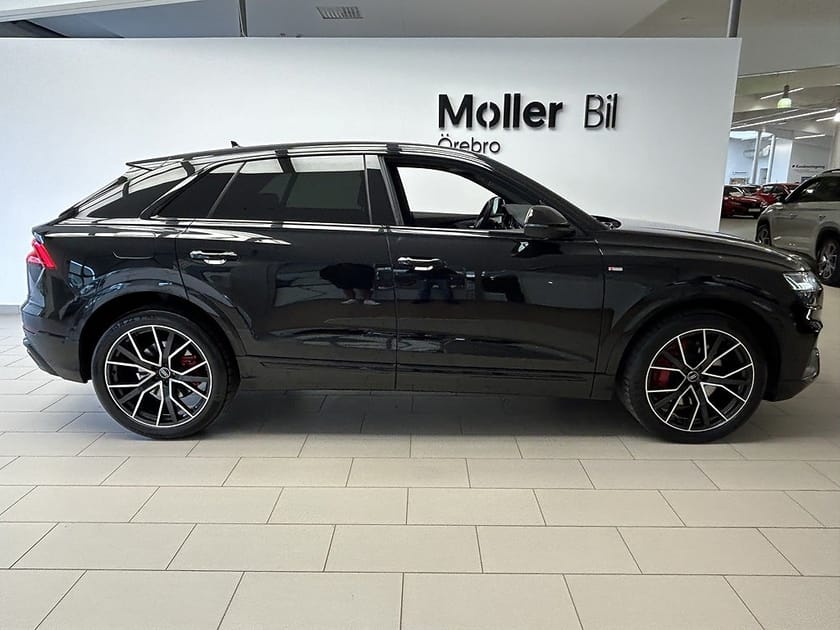 Bild 4 av Audi Q8 60 TFSI e quattro S LINE 462 HK / B&O / HuD / Drag