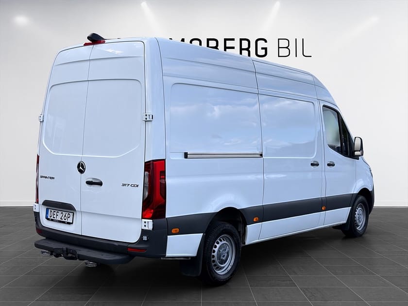 Bild 4 av Mercedes-Benz Sprinter 317 CDI RWD Panel Van 170hk Drag Värmare CarPlay