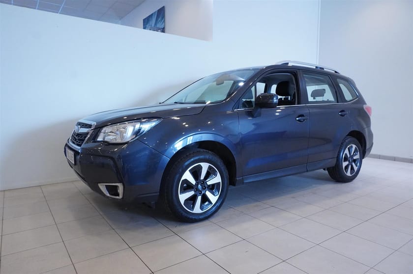 Bild 3 av Subaru Forester 2,0 4WD Lineartronic 150hk, Dragkrok, Backkamera, Automat