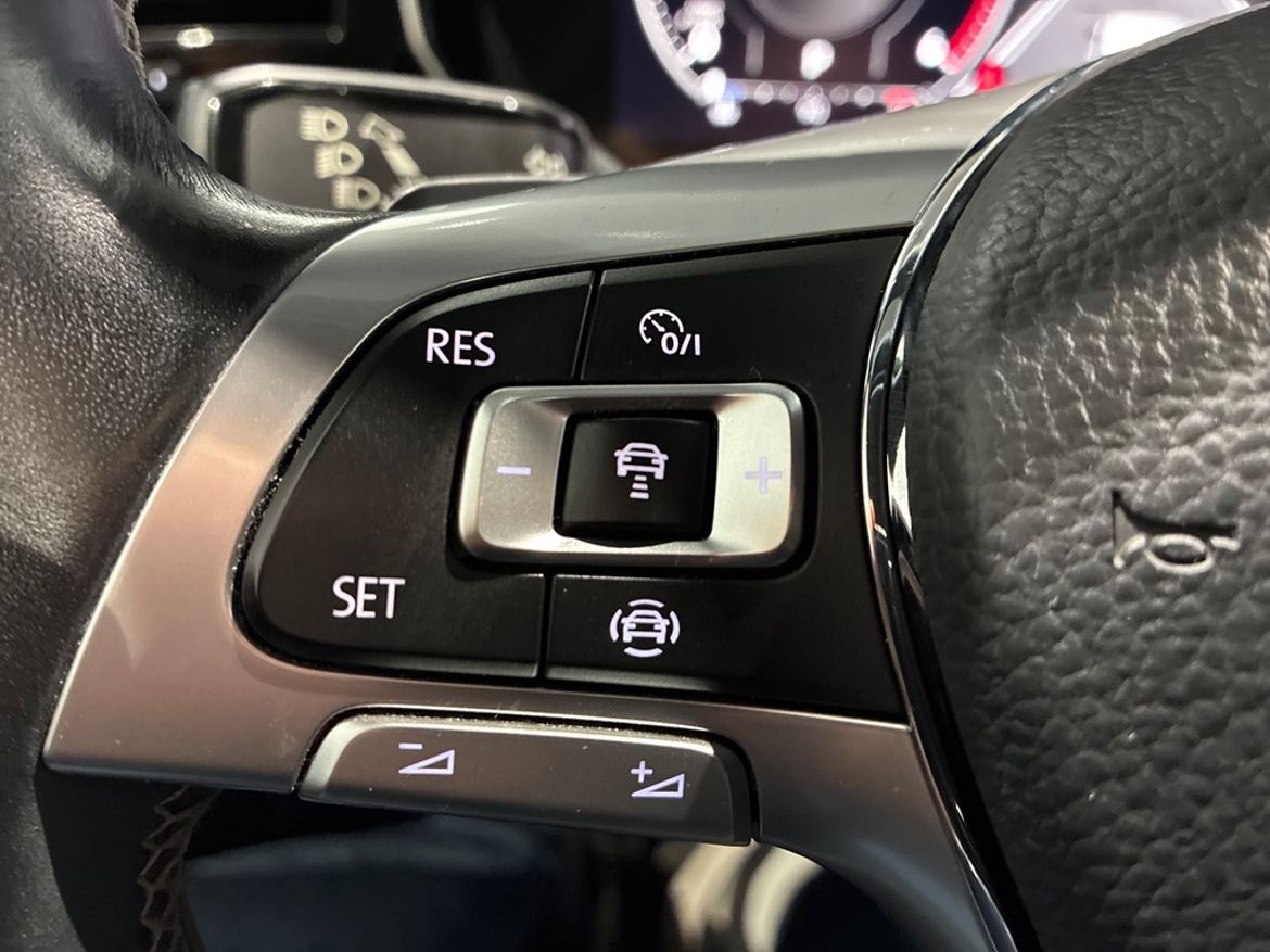 Volkswagen Volkswagen Touareg — bild 19