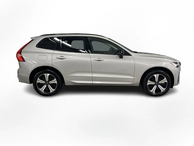 Bild 6 av 13 – Volvo XC60 T6 Plus Dark Nordic Edition Plus Nordic Edition